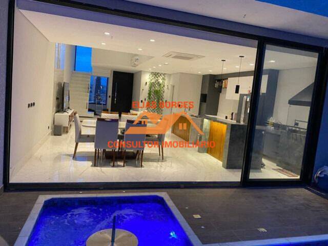 #13 - Casa para Venda em Sorocaba - SP - 2