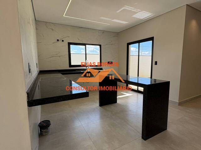 #73 - Casa para Venda em Sorocaba - SP - 2