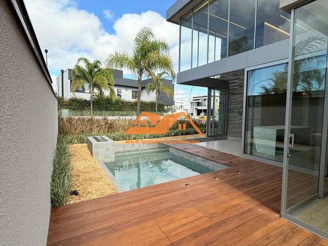 #201 - Casa para Venda em Votorantim - SP - 2