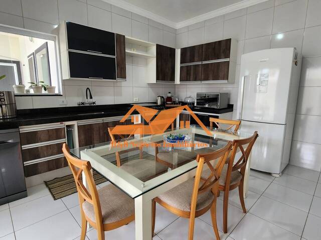 Sobrado para Venda em Sorocaba - 5