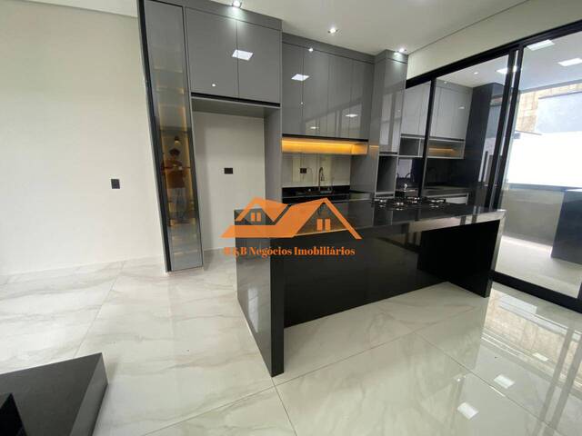 Sobrado para Venda em Sorocaba - 4