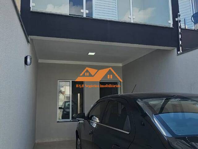 Sobrado para Venda em Sorocaba - 3